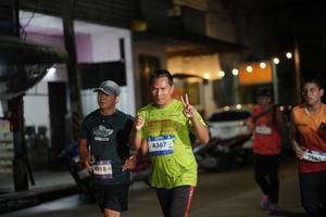 BIB: 4367, 4918, 3560
                            <button type="button" onclick="openModal(26231918)" class="btn btn-primary btn-sm float-right btn-popup" data-toggle="modal" data-target=".modal-high-quality">
                        <i class="fas fa-shopping-cart"></i> Add to Cart
                    </button>
                                            <button type="button" onclick="isThisMe(26231918, true)" class="btn btn-success btn-sm float-right btn-popup btn-isme hidden" data-toggle="tooltip" data-placement="bottom" title="นี่คือรูปของคุณใช่ไหม คลิกที่นี่เพื่อเอาเข้าอัลบั้ม">
                        <i class="fas fa-plus"></i> Add to album
                    </button>
                    <button type="button" onclick="isThisMe(26231918, false)" class="btn btn-warning btn-sm float-right btn-popup btn-isnotme hidden">
                        <i class="fas fa-ban"></i> Remove from album
                    </button>