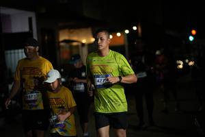 BIB: 1987, 4717
                            <button type="button" onclick="openModal(26235968)" class="btn btn-primary btn-sm float-right btn-popup" data-toggle="modal" data-target=".modal-high-quality">
                        <i class="fas fa-shopping-cart"></i> Add to Cart
                    </button>
                                            <button type="button" onclick="isThisMe(26235968, true)" class="btn btn-success btn-sm float-right btn-popup btn-isme hidden" data-toggle="tooltip" data-placement="bottom" title="นี่คือรูปของคุณใช่ไหม คลิกที่นี่เพื่อเอาเข้าอัลบั้ม">
                        <i class="fas fa-plus"></i> Add to album
                    </button>
                    <button type="button" onclick="isThisMe(26235968, false)" class="btn btn-warning btn-sm float-right btn-popup btn-isnotme hidden">
                        <i class="fas fa-ban"></i> Remove from album
                    </button>