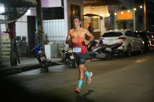 BIB: 3270
                            <button type="button" onclick="openModal(26252260)" class="btn btn-primary btn-sm float-right btn-popup" data-toggle="modal" data-target=".modal-high-quality">
                        <i class="fas fa-shopping-cart"></i> Add to Cart
                    </button>
                                            <button type="button" onclick="isThisMe(26252260, true)" class="btn btn-success btn-sm float-right btn-popup btn-isme hidden" data-toggle="tooltip" data-placement="bottom" title="นี่คือรูปของคุณใช่ไหม คลิกที่นี่เพื่อเอาเข้าอัลบั้ม">
                        <i class="fas fa-plus"></i> Add to album
                    </button>
                    <button type="button" onclick="isThisMe(26252260, false)" class="btn btn-warning btn-sm float-right btn-popup btn-isnotme hidden">
                        <i class="fas fa-ban"></i> Remove from album
                    </button>