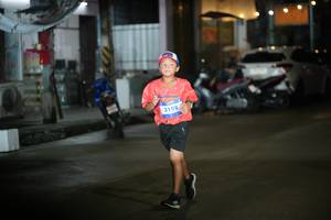 BIB: 3198
                            <button type="button" onclick="openModal(26228157)" class="btn btn-primary btn-sm float-right btn-popup" data-toggle="modal" data-target=".modal-high-quality">
                        <i class="fas fa-shopping-cart"></i> Add to Cart
                    </button>
                                            <button type="button" onclick="isThisMe(26228157, true)" class="btn btn-success btn-sm float-right btn-popup btn-isme hidden" data-toggle="tooltip" data-placement="bottom" title="นี่คือรูปของคุณใช่ไหม คลิกที่นี่เพื่อเอาเข้าอัลบั้ม">
                        <i class="fas fa-plus"></i> Add to album
                    </button>
                    <button type="button" onclick="isThisMe(26228157, false)" class="btn btn-warning btn-sm float-right btn-popup btn-isnotme hidden">
                        <i class="fas fa-ban"></i> Remove from album
                    </button>