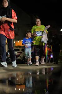 BIB: 3005, 2002, 3640
                            <button type="button" onclick="openModal(26243452)" class="btn btn-primary btn-sm float-right btn-popup" data-toggle="modal" data-target=".modal-high-quality">
                        <i class="fas fa-shopping-cart"></i> Add to Cart
                    </button>
                                            <button type="button" onclick="isThisMe(26243452, true)" class="btn btn-success btn-sm float-right btn-popup btn-isme hidden" data-toggle="tooltip" data-placement="bottom" title="นี่คือรูปของคุณใช่ไหม คลิกที่นี่เพื่อเอาเข้าอัลบั้ม">
                        <i class="fas fa-plus"></i> Add to album
                    </button>
                    <button type="button" onclick="isThisMe(26243452, false)" class="btn btn-warning btn-sm float-right btn-popup btn-isnotme hidden">
                        <i class="fas fa-ban"></i> Remove from album
                    </button>