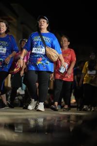 BIB: 4241
                            <button type="button" onclick="openModal(26246937)" class="btn btn-primary btn-sm float-right btn-popup" data-toggle="modal" data-target=".modal-high-quality">
                        <i class="fas fa-shopping-cart"></i> Add to Cart
                    </button>
                                            <button type="button" onclick="isThisMe(26246937, true)" class="btn btn-success btn-sm float-right btn-popup btn-isme hidden" data-toggle="tooltip" data-placement="bottom" title="นี่คือรูปของคุณใช่ไหม คลิกที่นี่เพื่อเอาเข้าอัลบั้ม">
                        <i class="fas fa-plus"></i> Add to album
                    </button>
                    <button type="button" onclick="isThisMe(26246937, false)" class="btn btn-warning btn-sm float-right btn-popup btn-isnotme hidden">
                        <i class="fas fa-ban"></i> Remove from album
                    </button>