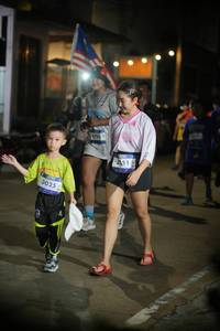 BIB: 3025, 4795, 3151
                            <button type="button" onclick="openModal(26240935)" class="btn btn-primary btn-sm float-right btn-popup" data-toggle="modal" data-target=".modal-high-quality">
                        <i class="fas fa-shopping-cart"></i> Add to Cart
                    </button>
                                            <button type="button" onclick="isThisMe(26240935, true)" class="btn btn-success btn-sm float-right btn-popup btn-isme hidden" data-toggle="tooltip" data-placement="bottom" title="นี่คือรูปของคุณใช่ไหม คลิกที่นี่เพื่อเอาเข้าอัลบั้ม">
                        <i class="fas fa-plus"></i> Add to album
                    </button>
                    <button type="button" onclick="isThisMe(26240935, false)" class="btn btn-warning btn-sm float-right btn-popup btn-isnotme hidden">
                        <i class="fas fa-ban"></i> Remove from album
                    </button>