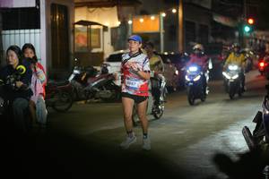 BIB: 3087
                            <button type="button" onclick="openModal(26233151)" class="btn btn-primary btn-sm float-right btn-popup" data-toggle="modal" data-target=".modal-high-quality">
                        <i class="fas fa-shopping-cart"></i> Add to Cart
                    </button>
                                            <button type="button" onclick="isThisMe(26233151, true)" class="btn btn-success btn-sm float-right btn-popup btn-isme hidden" data-toggle="tooltip" data-placement="bottom" title="นี่คือรูปของคุณใช่ไหม คลิกที่นี่เพื่อเอาเข้าอัลบั้ม">
                        <i class="fas fa-plus"></i> Add to album
                    </button>
                    <button type="button" onclick="isThisMe(26233151, false)" class="btn btn-warning btn-sm float-right btn-popup btn-isnotme hidden">
                        <i class="fas fa-ban"></i> Remove from album
                    </button>