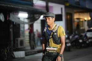 BIB: 
                            <button type="button" onclick="openModal(26251296)" class="btn btn-primary btn-sm float-right btn-popup" data-toggle="modal" data-target=".modal-high-quality">
                        <i class="fas fa-shopping-cart"></i> Add to Cart
                    </button>
                                            <button type="button" onclick="isThisMe(26251296, true)" class="btn btn-success btn-sm float-right btn-popup btn-isme hidden" data-toggle="tooltip" data-placement="bottom" title="นี่คือรูปของคุณใช่ไหม คลิกที่นี่เพื่อเอาเข้าอัลบั้ม">
                        <i class="fas fa-plus"></i> Add to album
                    </button>
                    <button type="button" onclick="isThisMe(26251296, false)" class="btn btn-warning btn-sm float-right btn-popup btn-isnotme hidden">
                        <i class="fas fa-ban"></i> Remove from album
                    </button>