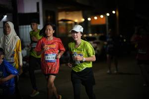 BIB: 1861, 3534
                            <button type="button" onclick="openModal(26233815)" class="btn btn-primary btn-sm float-right btn-popup" data-toggle="modal" data-target=".modal-high-quality">
                        <i class="fas fa-shopping-cart"></i> Add to Cart
                    </button>
                                            <button type="button" onclick="isThisMe(26233815, true)" class="btn btn-success btn-sm float-right btn-popup btn-isme hidden" data-toggle="tooltip" data-placement="bottom" title="นี่คือรูปของคุณใช่ไหม คลิกที่นี่เพื่อเอาเข้าอัลบั้ม">
                        <i class="fas fa-plus"></i> Add to album
                    </button>
                    <button type="button" onclick="isThisMe(26233815, false)" class="btn btn-warning btn-sm float-right btn-popup btn-isnotme hidden">
                        <i class="fas fa-ban"></i> Remove from album
                    </button>