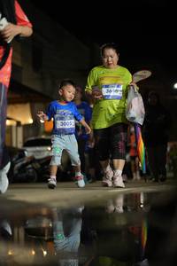 BIB: 3005, 3002, 360
                            <button type="button" onclick="openModal(26243458)" class="btn btn-primary btn-sm float-right btn-popup" data-toggle="modal" data-target=".modal-high-quality">
                        <i class="fas fa-shopping-cart"></i> Add to Cart
                    </button>
                                            <button type="button" onclick="isThisMe(26243458, true)" class="btn btn-success btn-sm float-right btn-popup btn-isme hidden" data-toggle="tooltip" data-placement="bottom" title="นี่คือรูปของคุณใช่ไหม คลิกที่นี่เพื่อเอาเข้าอัลบั้ม">
                        <i class="fas fa-plus"></i> Add to album
                    </button>
                    <button type="button" onclick="isThisMe(26243458, false)" class="btn btn-warning btn-sm float-right btn-popup btn-isnotme hidden">
                        <i class="fas fa-ban"></i> Remove from album
                    </button>