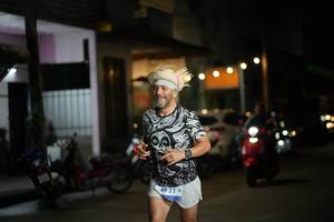 BIB: 4921
                            <button type="button" onclick="openModal(26228883)" class="btn btn-primary btn-sm float-right btn-popup" data-toggle="modal" data-target=".modal-high-quality">
                        <i class="fas fa-shopping-cart"></i> Add to Cart
                    </button>
                                            <button type="button" onclick="isThisMe(26228883, true)" class="btn btn-success btn-sm float-right btn-popup btn-isme hidden" data-toggle="tooltip" data-placement="bottom" title="นี่คือรูปของคุณใช่ไหม คลิกที่นี่เพื่อเอาเข้าอัลบั้ม">
                        <i class="fas fa-plus"></i> Add to album
                    </button>
                    <button type="button" onclick="isThisMe(26228883, false)" class="btn btn-warning btn-sm float-right btn-popup btn-isnotme hidden">
                        <i class="fas fa-ban"></i> Remove from album
                    </button>