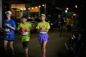 BIB: 3717, 420, 4939
                            <button type="button" onclick="openModal(26234340)" class="btn btn-primary btn-sm float-right btn-popup" data-toggle="modal" data-target=".modal-high-quality">
                        <i class="fas fa-shopping-cart"></i> Add to Cart
                    </button>
                                            <button type="button" onclick="isThisMe(26234340, true)" class="btn btn-success btn-sm float-right btn-popup btn-isme hidden" data-toggle="tooltip" data-placement="bottom" title="นี่คือรูปของคุณใช่ไหม คลิกที่นี่เพื่อเอาเข้าอัลบั้ม">
                        <i class="fas fa-plus"></i> Add to album
                    </button>
                    <button type="button" onclick="isThisMe(26234340, false)" class="btn btn-warning btn-sm float-right btn-popup btn-isnotme hidden">
                        <i class="fas fa-ban"></i> Remove from album
                    </button>