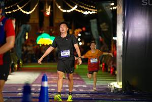 BIB: 3711
                            <button type="button" onclick="openModal(26266111)" class="btn btn-primary btn-sm float-right btn-popup" data-toggle="modal" data-target=".modal-high-quality">
                        <i class="fas fa-shopping-cart"></i> Add to Cart
                    </button>
                                            <button type="button" onclick="isThisMe(26266111, true)" class="btn btn-success btn-sm float-right btn-popup btn-isme hidden" data-toggle="tooltip" data-placement="bottom" title="นี่คือรูปของคุณใช่ไหม คลิกที่นี่เพื่อเอาเข้าอัลบั้ม">
                        <i class="fas fa-plus"></i> Add to album
                    </button>
                    <button type="button" onclick="isThisMe(26266111, false)" class="btn btn-warning btn-sm float-right btn-popup btn-isnotme hidden">
                        <i class="fas fa-ban"></i> Remove from album
                    </button>