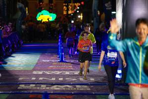 BIB: 3264
                            <button type="button" onclick="openModal(26269838)" class="btn btn-primary btn-sm float-right btn-popup" data-toggle="modal" data-target=".modal-high-quality">
                        <i class="fas fa-shopping-cart"></i> Add to Cart
                    </button>
                                            <button type="button" onclick="isThisMe(26269838, true)" class="btn btn-success btn-sm float-right btn-popup btn-isme hidden" data-toggle="tooltip" data-placement="bottom" title="นี่คือรูปของคุณใช่ไหม คลิกที่นี่เพื่อเอาเข้าอัลบั้ม">
                        <i class="fas fa-plus"></i> Add to album
                    </button>
                    <button type="button" onclick="isThisMe(26269838, false)" class="btn btn-warning btn-sm float-right btn-popup btn-isnotme hidden">
                        <i class="fas fa-ban"></i> Remove from album
                    </button>