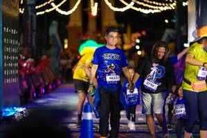 BIB: 4853, 3746, 3044, 320
                            <button type="button" onclick="openModal(26267704)" class="btn btn-primary btn-sm float-right btn-popup" data-toggle="modal" data-target=".modal-high-quality">
                        <i class="fas fa-shopping-cart"></i> Add to Cart
                    </button>
                                            <button type="button" onclick="isThisMe(26267704, true)" class="btn btn-success btn-sm float-right btn-popup btn-isme hidden" data-toggle="tooltip" data-placement="bottom" title="นี่คือรูปของคุณใช่ไหม คลิกที่นี่เพื่อเอาเข้าอัลบั้ม">
                        <i class="fas fa-plus"></i> Add to album
                    </button>
                    <button type="button" onclick="isThisMe(26267704, false)" class="btn btn-warning btn-sm float-right btn-popup btn-isnotme hidden">
                        <i class="fas fa-ban"></i> Remove from album
                    </button>