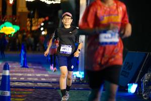 BIB: 4913
                            <button type="button" onclick="openModal(26267403)" class="btn btn-primary btn-sm float-right btn-popup" data-toggle="modal" data-target=".modal-high-quality">
                        <i class="fas fa-shopping-cart"></i> Add to Cart
                    </button>
                                            <button type="button" onclick="isThisMe(26267403, true)" class="btn btn-success btn-sm float-right btn-popup btn-isme hidden" data-toggle="tooltip" data-placement="bottom" title="นี่คือรูปของคุณใช่ไหม คลิกที่นี่เพื่อเอาเข้าอัลบั้ม">
                        <i class="fas fa-plus"></i> Add to album
                    </button>
                    <button type="button" onclick="isThisMe(26267403, false)" class="btn btn-warning btn-sm float-right btn-popup btn-isnotme hidden">
                        <i class="fas fa-ban"></i> Remove from album
                    </button>