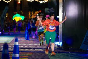 BIB: 3988
                            <button type="button" onclick="openModal(26268001)" class="btn btn-primary btn-sm float-right btn-popup" data-toggle="modal" data-target=".modal-high-quality">
                        <i class="fas fa-shopping-cart"></i> Add to Cart
                    </button>
                                            <button type="button" onclick="isThisMe(26268001, true)" class="btn btn-success btn-sm float-right btn-popup btn-isme hidden" data-toggle="tooltip" data-placement="bottom" title="นี่คือรูปของคุณใช่ไหม คลิกที่นี่เพื่อเอาเข้าอัลบั้ม">
                        <i class="fas fa-plus"></i> Add to album
                    </button>
                    <button type="button" onclick="isThisMe(26268001, false)" class="btn btn-warning btn-sm float-right btn-popup btn-isnotme hidden">
                        <i class="fas fa-ban"></i> Remove from album
                    </button>