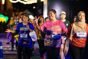 BIB: 4030, 3607, 3909
                            <button type="button" onclick="openModal(26270223)" class="btn btn-primary btn-sm float-right btn-popup" data-toggle="modal" data-target=".modal-high-quality">
                        <i class="fas fa-shopping-cart"></i> Add to Cart
                    </button>
                                            <button type="button" onclick="isThisMe(26270223, true)" class="btn btn-success btn-sm float-right btn-popup btn-isme hidden" data-toggle="tooltip" data-placement="bottom" title="นี่คือรูปของคุณใช่ไหม คลิกที่นี่เพื่อเอาเข้าอัลบั้ม">
                        <i class="fas fa-plus"></i> Add to album
                    </button>
                    <button type="button" onclick="isThisMe(26270223, false)" class="btn btn-warning btn-sm float-right btn-popup btn-isnotme hidden">
                        <i class="fas fa-ban"></i> Remove from album
                    </button>