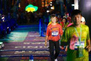 BIB: 4783
                            <button type="button" onclick="openModal(26269930)" class="btn btn-primary btn-sm float-right btn-popup" data-toggle="modal" data-target=".modal-high-quality">
                        <i class="fas fa-shopping-cart"></i> Add to Cart
                    </button>
                                            <button type="button" onclick="isThisMe(26269930, true)" class="btn btn-success btn-sm float-right btn-popup btn-isme hidden" data-toggle="tooltip" data-placement="bottom" title="นี่คือรูปของคุณใช่ไหม คลิกที่นี่เพื่อเอาเข้าอัลบั้ม">
                        <i class="fas fa-plus"></i> Add to album
                    </button>
                    <button type="button" onclick="isThisMe(26269930, false)" class="btn btn-warning btn-sm float-right btn-popup btn-isnotme hidden">
                        <i class="fas fa-ban"></i> Remove from album
                    </button>