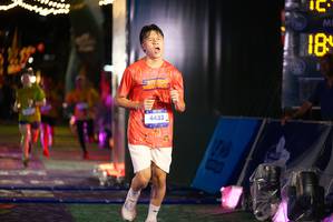 BIB: 4433
                            <button type="button" onclick="openModal(26266207)" class="btn btn-primary btn-sm float-right btn-popup" data-toggle="modal" data-target=".modal-high-quality">
                        <i class="fas fa-shopping-cart"></i> Add to Cart
                    </button>
                                            <button type="button" onclick="isThisMe(26266207, true)" class="btn btn-success btn-sm float-right btn-popup btn-isme hidden" data-toggle="tooltip" data-placement="bottom" title="นี่คือรูปของคุณใช่ไหม คลิกที่นี่เพื่อเอาเข้าอัลบั้ม">
                        <i class="fas fa-plus"></i> Add to album
                    </button>
                    <button type="button" onclick="isThisMe(26266207, false)" class="btn btn-warning btn-sm float-right btn-popup btn-isnotme hidden">
                        <i class="fas fa-ban"></i> Remove from album
                    </button>