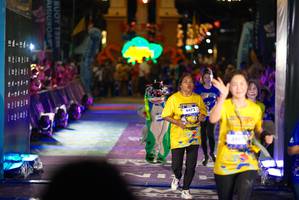 BIB: 44723, 349
                            <button type="button" onclick="openModal(26268697)" class="btn btn-primary btn-sm float-right btn-popup" data-toggle="modal" data-target=".modal-high-quality">
                        <i class="fas fa-shopping-cart"></i> Add to Cart
                    </button>
                                            <button type="button" onclick="isThisMe(26268697, true)" class="btn btn-success btn-sm float-right btn-popup btn-isme hidden" data-toggle="tooltip" data-placement="bottom" title="นี่คือรูปของคุณใช่ไหม คลิกที่นี่เพื่อเอาเข้าอัลบั้ม">
                        <i class="fas fa-plus"></i> Add to album
                    </button>
                    <button type="button" onclick="isThisMe(26268697, false)" class="btn btn-warning btn-sm float-right btn-popup btn-isnotme hidden">
                        <i class="fas fa-ban"></i> Remove from album
                    </button>