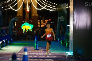 BIB: 4251
                            <button type="button" onclick="openModal(26264482)" class="btn btn-primary btn-sm float-right btn-popup" data-toggle="modal" data-target=".modal-high-quality">
                        <i class="fas fa-shopping-cart"></i> Add to Cart
                    </button>
                                            <button type="button" onclick="isThisMe(26264482, true)" class="btn btn-success btn-sm float-right btn-popup btn-isme hidden" data-toggle="tooltip" data-placement="bottom" title="นี่คือรูปของคุณใช่ไหม คลิกที่นี่เพื่อเอาเข้าอัลบั้ม">
                        <i class="fas fa-plus"></i> Add to album
                    </button>
                    <button type="button" onclick="isThisMe(26264482, false)" class="btn btn-warning btn-sm float-right btn-popup btn-isnotme hidden">
                        <i class="fas fa-ban"></i> Remove from album
                    </button>