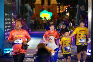 BIB: 4183, 3987, 3110
                            <button type="button" onclick="openModal(26268539)" class="btn btn-primary btn-sm float-right btn-popup" data-toggle="modal" data-target=".modal-high-quality">
                        <i class="fas fa-shopping-cart"></i> Add to Cart
                    </button>
                                            <button type="button" onclick="isThisMe(26268539, true)" class="btn btn-success btn-sm float-right btn-popup btn-isme hidden" data-toggle="tooltip" data-placement="bottom" title="นี่คือรูปของคุณใช่ไหม คลิกที่นี่เพื่อเอาเข้าอัลบั้ม">
                        <i class="fas fa-plus"></i> Add to album
                    </button>
                    <button type="button" onclick="isThisMe(26268539, false)" class="btn btn-warning btn-sm float-right btn-popup btn-isnotme hidden">
                        <i class="fas fa-ban"></i> Remove from album
                    </button>