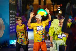 BIB: 4154, 4226, 3727
                            <button type="button" onclick="openModal(26269487)" class="btn btn-primary btn-sm float-right btn-popup" data-toggle="modal" data-target=".modal-high-quality">
                        <i class="fas fa-shopping-cart"></i> Add to Cart
                    </button>
                                            <button type="button" onclick="isThisMe(26269487, true)" class="btn btn-success btn-sm float-right btn-popup btn-isme hidden" data-toggle="tooltip" data-placement="bottom" title="นี่คือรูปของคุณใช่ไหม คลิกที่นี่เพื่อเอาเข้าอัลบั้ม">
                        <i class="fas fa-plus"></i> Add to album
                    </button>
                    <button type="button" onclick="isThisMe(26269487, false)" class="btn btn-warning btn-sm float-right btn-popup btn-isnotme hidden">
                        <i class="fas fa-ban"></i> Remove from album
                    </button>