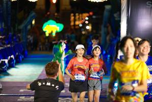 BIB: 4285, 283
                            <button type="button" onclick="openModal(26268651)" class="btn btn-primary btn-sm float-right btn-popup" data-toggle="modal" data-target=".modal-high-quality">
                        <i class="fas fa-shopping-cart"></i> Add to Cart
                    </button>
                                            <button type="button" onclick="isThisMe(26268651, true)" class="btn btn-success btn-sm float-right btn-popup btn-isme hidden" data-toggle="tooltip" data-placement="bottom" title="นี่คือรูปของคุณใช่ไหม คลิกที่นี่เพื่อเอาเข้าอัลบั้ม">
                        <i class="fas fa-plus"></i> Add to album
                    </button>
                    <button type="button" onclick="isThisMe(26268651, false)" class="btn btn-warning btn-sm float-right btn-popup btn-isnotme hidden">
                        <i class="fas fa-ban"></i> Remove from album
                    </button>