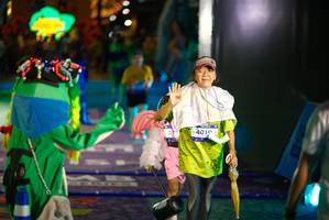 BIB: 4019
                            <button type="button" onclick="openModal(26268759)" class="btn btn-primary btn-sm float-right btn-popup" data-toggle="modal" data-target=".modal-high-quality">
                        <i class="fas fa-shopping-cart"></i> Add to Cart
                    </button>
                                            <button type="button" onclick="isThisMe(26268759, true)" class="btn btn-success btn-sm float-right btn-popup btn-isme hidden" data-toggle="tooltip" data-placement="bottom" title="นี่คือรูปของคุณใช่ไหม คลิกที่นี่เพื่อเอาเข้าอัลบั้ม">
                        <i class="fas fa-plus"></i> Add to album
                    </button>
                    <button type="button" onclick="isThisMe(26268759, false)" class="btn btn-warning btn-sm float-right btn-popup btn-isnotme hidden">
                        <i class="fas fa-ban"></i> Remove from album
                    </button>