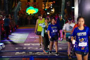 BIB: 4131, 4430
                            <button type="button" onclick="openModal(26269883)" class="btn btn-primary btn-sm float-right btn-popup" data-toggle="modal" data-target=".modal-high-quality">
                        <i class="fas fa-shopping-cart"></i> Add to Cart
                    </button>
                                            <button type="button" onclick="isThisMe(26269883, true)" class="btn btn-success btn-sm float-right btn-popup btn-isme hidden" data-toggle="tooltip" data-placement="bottom" title="นี่คือรูปของคุณใช่ไหม คลิกที่นี่เพื่อเอาเข้าอัลบั้ม">
                        <i class="fas fa-plus"></i> Add to album
                    </button>
                    <button type="button" onclick="isThisMe(26269883, false)" class="btn btn-warning btn-sm float-right btn-popup btn-isnotme hidden">
                        <i class="fas fa-ban"></i> Remove from album
                    </button>