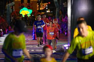 BIB: 3003, 4103
                            <button type="button" onclick="openModal(26269183)" class="btn btn-primary btn-sm float-right btn-popup" data-toggle="modal" data-target=".modal-high-quality">
                        <i class="fas fa-shopping-cart"></i> Add to Cart
                    </button>
                                            <button type="button" onclick="isThisMe(26269183, true)" class="btn btn-success btn-sm float-right btn-popup btn-isme hidden" data-toggle="tooltip" data-placement="bottom" title="นี่คือรูปของคุณใช่ไหม คลิกที่นี่เพื่อเอาเข้าอัลบั้ม">
                        <i class="fas fa-plus"></i> Add to album
                    </button>
                    <button type="button" onclick="isThisMe(26269183, false)" class="btn btn-warning btn-sm float-right btn-popup btn-isnotme hidden">
                        <i class="fas fa-ban"></i> Remove from album
                    </button>