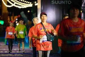 BIB: 4044
                            <button type="button" onclick="openModal(26270293)" class="btn btn-primary btn-sm float-right btn-popup" data-toggle="modal" data-target=".modal-high-quality">
                        <i class="fas fa-shopping-cart"></i> Add to Cart
                    </button>
                                            <button type="button" onclick="isThisMe(26270293, true)" class="btn btn-success btn-sm float-right btn-popup btn-isme hidden" data-toggle="tooltip" data-placement="bottom" title="นี่คือรูปของคุณใช่ไหม คลิกที่นี่เพื่อเอาเข้าอัลบั้ม">
                        <i class="fas fa-plus"></i> Add to album
                    </button>
                    <button type="button" onclick="isThisMe(26270293, false)" class="btn btn-warning btn-sm float-right btn-popup btn-isnotme hidden">
                        <i class="fas fa-ban"></i> Remove from album
                    </button>