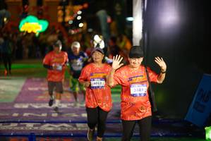 BIB: 4052, 3888
                            <button type="button" onclick="openModal(26269962)" class="btn btn-primary btn-sm float-right btn-popup" data-toggle="modal" data-target=".modal-high-quality">
                        <i class="fas fa-shopping-cart"></i> Add to Cart
                    </button>
                                            <button type="button" onclick="isThisMe(26269962, true)" class="btn btn-success btn-sm float-right btn-popup btn-isme hidden" data-toggle="tooltip" data-placement="bottom" title="นี่คือรูปของคุณใช่ไหม คลิกที่นี่เพื่อเอาเข้าอัลบั้ม">
                        <i class="fas fa-plus"></i> Add to album
                    </button>
                    <button type="button" onclick="isThisMe(26269962, false)" class="btn btn-warning btn-sm float-right btn-popup btn-isnotme hidden">
                        <i class="fas fa-ban"></i> Remove from album
                    </button>