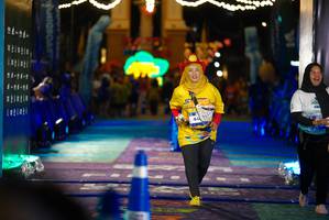 BIB: 2222
                            <button type="button" onclick="openModal(26270260)" class="btn btn-primary btn-sm float-right btn-popup" data-toggle="modal" data-target=".modal-high-quality">
                        <i class="fas fa-shopping-cart"></i> Add to Cart
                    </button>
                                            <button type="button" onclick="isThisMe(26270260, true)" class="btn btn-success btn-sm float-right btn-popup btn-isme hidden" data-toggle="tooltip" data-placement="bottom" title="นี่คือรูปของคุณใช่ไหม คลิกที่นี่เพื่อเอาเข้าอัลบั้ม">
                        <i class="fas fa-plus"></i> Add to album
                    </button>
                    <button type="button" onclick="isThisMe(26270260, false)" class="btn btn-warning btn-sm float-right btn-popup btn-isnotme hidden">
                        <i class="fas fa-ban"></i> Remove from album
                    </button>