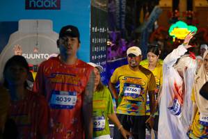 BIB: 4039, 105, 4766
                            <button type="button" onclick="openModal(26268290)" class="btn btn-primary btn-sm float-right btn-popup" data-toggle="modal" data-target=".modal-high-quality">
                        <i class="fas fa-shopping-cart"></i> Add to Cart
                    </button>
                                            <button type="button" onclick="isThisMe(26268290, true)" class="btn btn-success btn-sm float-right btn-popup btn-isme hidden" data-toggle="tooltip" data-placement="bottom" title="นี่คือรูปของคุณใช่ไหม คลิกที่นี่เพื่อเอาเข้าอัลบั้ม">
                        <i class="fas fa-plus"></i> Add to album
                    </button>
                    <button type="button" onclick="isThisMe(26268290, false)" class="btn btn-warning btn-sm float-right btn-popup btn-isnotme hidden">
                        <i class="fas fa-ban"></i> Remove from album
                    </button>