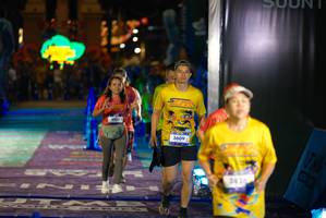 BIB: 4031, 3609, 242
                            <button type="button" onclick="openModal(26268979)" class="btn btn-primary btn-sm float-right btn-popup" data-toggle="modal" data-target=".modal-high-quality">
                        <i class="fas fa-shopping-cart"></i> Add to Cart
                    </button>
                                            <button type="button" onclick="isThisMe(26268979, true)" class="btn btn-success btn-sm float-right btn-popup btn-isme hidden" data-toggle="tooltip" data-placement="bottom" title="นี่คือรูปของคุณใช่ไหม คลิกที่นี่เพื่อเอาเข้าอัลบั้ม">
                        <i class="fas fa-plus"></i> Add to album
                    </button>
                    <button type="button" onclick="isThisMe(26268979, false)" class="btn btn-warning btn-sm float-right btn-popup btn-isnotme hidden">
                        <i class="fas fa-ban"></i> Remove from album
                    </button>