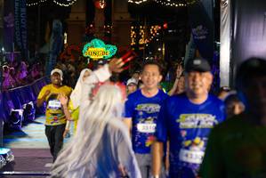 BIB: 3510, 4330
                            <button type="button" onclick="openModal(26268272)" class="btn btn-primary btn-sm float-right btn-popup" data-toggle="modal" data-target=".modal-high-quality">
                        <i class="fas fa-shopping-cart"></i> Add to Cart
                    </button>
                                            <button type="button" onclick="isThisMe(26268272, true)" class="btn btn-success btn-sm float-right btn-popup btn-isme hidden" data-toggle="tooltip" data-placement="bottom" title="นี่คือรูปของคุณใช่ไหม คลิกที่นี่เพื่อเอาเข้าอัลบั้ม">
                        <i class="fas fa-plus"></i> Add to album
                    </button>
                    <button type="button" onclick="isThisMe(26268272, false)" class="btn btn-warning btn-sm float-right btn-popup btn-isnotme hidden">
                        <i class="fas fa-ban"></i> Remove from album
                    </button>