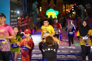 BIB: 4337
                            <button type="button" onclick="openModal(26268567)" class="btn btn-primary btn-sm float-right btn-popup" data-toggle="modal" data-target=".modal-high-quality">
                        <i class="fas fa-shopping-cart"></i> Add to Cart
                    </button>
                                            <button type="button" onclick="isThisMe(26268567, true)" class="btn btn-success btn-sm float-right btn-popup btn-isme hidden" data-toggle="tooltip" data-placement="bottom" title="นี่คือรูปของคุณใช่ไหม คลิกที่นี่เพื่อเอาเข้าอัลบั้ม">
                        <i class="fas fa-plus"></i> Add to album
                    </button>
                    <button type="button" onclick="isThisMe(26268567, false)" class="btn btn-warning btn-sm float-right btn-popup btn-isnotme hidden">
                        <i class="fas fa-ban"></i> Remove from album
                    </button>