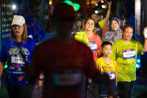 BIB: 3993, 305, 4306
                            <button type="button" onclick="openModal(26269366)" class="btn btn-primary btn-sm float-right btn-popup" data-toggle="modal" data-target=".modal-high-quality">
                        <i class="fas fa-shopping-cart"></i> Add to Cart
                    </button>
                                            <button type="button" onclick="isThisMe(26269366, true)" class="btn btn-success btn-sm float-right btn-popup btn-isme hidden" data-toggle="tooltip" data-placement="bottom" title="นี่คือรูปของคุณใช่ไหม คลิกที่นี่เพื่อเอาเข้าอัลบั้ม">
                        <i class="fas fa-plus"></i> Add to album
                    </button>
                    <button type="button" onclick="isThisMe(26269366, false)" class="btn btn-warning btn-sm float-right btn-popup btn-isnotme hidden">
                        <i class="fas fa-ban"></i> Remove from album
                    </button>