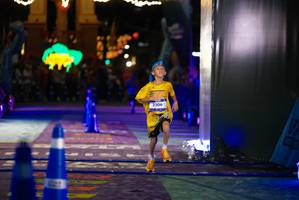 BIB: 3206, 1015
                            <button type="button" onclick="openModal(26265650)" class="btn btn-primary btn-sm float-right btn-popup" data-toggle="modal" data-target=".modal-high-quality">
                        <i class="fas fa-shopping-cart"></i> Add to Cart
                    </button>
                                            <button type="button" onclick="isThisMe(26265650, true)" class="btn btn-success btn-sm float-right btn-popup btn-isme hidden" data-toggle="tooltip" data-placement="bottom" title="นี่คือรูปของคุณใช่ไหม คลิกที่นี่เพื่อเอาเข้าอัลบั้ม">
                        <i class="fas fa-plus"></i> Add to album
                    </button>
                    <button type="button" onclick="isThisMe(26265650, false)" class="btn btn-warning btn-sm float-right btn-popup btn-isnotme hidden">
                        <i class="fas fa-ban"></i> Remove from album
                    </button>