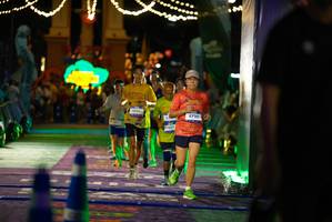 BIB: 4084, 3821, 4720
                            <button type="button" onclick="openModal(26268123)" class="btn btn-primary btn-sm float-right btn-popup" data-toggle="modal" data-target=".modal-high-quality">
                        <i class="fas fa-shopping-cart"></i> Add to Cart
                    </button>
                                            <button type="button" onclick="isThisMe(26268123, true)" class="btn btn-success btn-sm float-right btn-popup btn-isme hidden" data-toggle="tooltip" data-placement="bottom" title="นี่คือรูปของคุณใช่ไหม คลิกที่นี่เพื่อเอาเข้าอัลบั้ม">
                        <i class="fas fa-plus"></i> Add to album
                    </button>
                    <button type="button" onclick="isThisMe(26268123, false)" class="btn btn-warning btn-sm float-right btn-popup btn-isnotme hidden">
                        <i class="fas fa-ban"></i> Remove from album
                    </button>