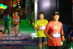 BIB: 3973, 3710
                            <button type="button" onclick="openModal(26268678)" class="btn btn-primary btn-sm float-right btn-popup" data-toggle="modal" data-target=".modal-high-quality">
                        <i class="fas fa-shopping-cart"></i> Add to Cart
                    </button>
                                            <button type="button" onclick="isThisMe(26268678, true)" class="btn btn-success btn-sm float-right btn-popup btn-isme hidden" data-toggle="tooltip" data-placement="bottom" title="นี่คือรูปของคุณใช่ไหม คลิกที่นี่เพื่อเอาเข้าอัลบั้ม">
                        <i class="fas fa-plus"></i> Add to album
                    </button>
                    <button type="button" onclick="isThisMe(26268678, false)" class="btn btn-warning btn-sm float-right btn-popup btn-isnotme hidden">
                        <i class="fas fa-ban"></i> Remove from album
                    </button>