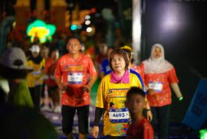 BIB: 3946, 4693
                            <button type="button" onclick="openModal(26269074)" class="btn btn-primary btn-sm float-right btn-popup" data-toggle="modal" data-target=".modal-high-quality">
                        <i class="fas fa-shopping-cart"></i> Add to Cart
                    </button>
                                            <button type="button" onclick="isThisMe(26269074, true)" class="btn btn-success btn-sm float-right btn-popup btn-isme hidden" data-toggle="tooltip" data-placement="bottom" title="นี่คือรูปของคุณใช่ไหม คลิกที่นี่เพื่อเอาเข้าอัลบั้ม">
                        <i class="fas fa-plus"></i> Add to album
                    </button>
                    <button type="button" onclick="isThisMe(26269074, false)" class="btn btn-warning btn-sm float-right btn-popup btn-isnotme hidden">
                        <i class="fas fa-ban"></i> Remove from album
                    </button>