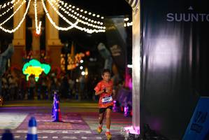 BIB: 3043
                            <button type="button" onclick="openModal(26265336)" class="btn btn-primary btn-sm float-right btn-popup" data-toggle="modal" data-target=".modal-high-quality">
                        <i class="fas fa-shopping-cart"></i> Add to Cart
                    </button>
                                            <button type="button" onclick="isThisMe(26265336, true)" class="btn btn-success btn-sm float-right btn-popup btn-isme hidden" data-toggle="tooltip" data-placement="bottom" title="นี่คือรูปของคุณใช่ไหม คลิกที่นี่เพื่อเอาเข้าอัลบั้ม">
                        <i class="fas fa-plus"></i> Add to album
                    </button>
                    <button type="button" onclick="isThisMe(26265336, false)" class="btn btn-warning btn-sm float-right btn-popup btn-isnotme hidden">
                        <i class="fas fa-ban"></i> Remove from album
                    </button>