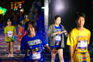 BIB: 3404, 3269, 4150
                            <button type="button" onclick="openModal(26269579)" class="btn btn-primary btn-sm float-right btn-popup" data-toggle="modal" data-target=".modal-high-quality">
                        <i class="fas fa-shopping-cart"></i> Add to Cart
                    </button>
                                            <button type="button" onclick="isThisMe(26269579, true)" class="btn btn-success btn-sm float-right btn-popup btn-isme hidden" data-toggle="tooltip" data-placement="bottom" title="นี่คือรูปของคุณใช่ไหม คลิกที่นี่เพื่อเอาเข้าอัลบั้ม">
                        <i class="fas fa-plus"></i> Add to album
                    </button>
                    <button type="button" onclick="isThisMe(26269579, false)" class="btn btn-warning btn-sm float-right btn-popup btn-isnotme hidden">
                        <i class="fas fa-ban"></i> Remove from album
                    </button>