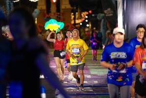 BIB: 4166
                            <button type="button" onclick="openModal(26268423)" class="btn btn-primary btn-sm float-right btn-popup" data-toggle="modal" data-target=".modal-high-quality">
                        <i class="fas fa-shopping-cart"></i> Add to Cart
                    </button>
                                            <button type="button" onclick="isThisMe(26268423, true)" class="btn btn-success btn-sm float-right btn-popup btn-isme hidden" data-toggle="tooltip" data-placement="bottom" title="นี่คือรูปของคุณใช่ไหม คลิกที่นี่เพื่อเอาเข้าอัลบั้ม">
                        <i class="fas fa-plus"></i> Add to album
                    </button>
                    <button type="button" onclick="isThisMe(26268423, false)" class="btn btn-warning btn-sm float-right btn-popup btn-isnotme hidden">
                        <i class="fas fa-ban"></i> Remove from album
                    </button>