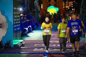 BIB: 3271, 4785, 4212
                            <button type="button" onclick="openModal(26269163)" class="btn btn-primary btn-sm float-right btn-popup" data-toggle="modal" data-target=".modal-high-quality">
                        <i class="fas fa-shopping-cart"></i> Add to Cart
                    </button>
                                            <button type="button" onclick="isThisMe(26269163, true)" class="btn btn-success btn-sm float-right btn-popup btn-isme hidden" data-toggle="tooltip" data-placement="bottom" title="นี่คือรูปของคุณใช่ไหม คลิกที่นี่เพื่อเอาเข้าอัลบั้ม">
                        <i class="fas fa-plus"></i> Add to album
                    </button>
                    <button type="button" onclick="isThisMe(26269163, false)" class="btn btn-warning btn-sm float-right btn-popup btn-isnotme hidden">
                        <i class="fas fa-ban"></i> Remove from album
                    </button>