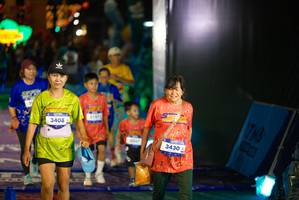 BIB: 3408, 3047, 3430
                            <button type="button" onclick="openModal(26269581)" class="btn btn-primary btn-sm float-right btn-popup" data-toggle="modal" data-target=".modal-high-quality">
                        <i class="fas fa-shopping-cart"></i> Add to Cart
                    </button>
                                            <button type="button" onclick="isThisMe(26269581, true)" class="btn btn-success btn-sm float-right btn-popup btn-isme hidden" data-toggle="tooltip" data-placement="bottom" title="นี่คือรูปของคุณใช่ไหม คลิกที่นี่เพื่อเอาเข้าอัลบั้ม">
                        <i class="fas fa-plus"></i> Add to album
                    </button>
                    <button type="button" onclick="isThisMe(26269581, false)" class="btn btn-warning btn-sm float-right btn-popup btn-isnotme hidden">
                        <i class="fas fa-ban"></i> Remove from album
                    </button>