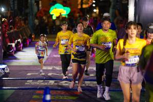 BIB: 3244
                            <button type="button" onclick="openModal(26268825)" class="btn btn-primary btn-sm float-right btn-popup" data-toggle="modal" data-target=".modal-high-quality">
                        <i class="fas fa-shopping-cart"></i> Add to Cart
                    </button>
                                            <button type="button" onclick="isThisMe(26268825, true)" class="btn btn-success btn-sm float-right btn-popup btn-isme hidden" data-toggle="tooltip" data-placement="bottom" title="นี่คือรูปของคุณใช่ไหม คลิกที่นี่เพื่อเอาเข้าอัลบั้ม">
                        <i class="fas fa-plus"></i> Add to album
                    </button>
                    <button type="button" onclick="isThisMe(26268825, false)" class="btn btn-warning btn-sm float-right btn-popup btn-isnotme hidden">
                        <i class="fas fa-ban"></i> Remove from album
                    </button>