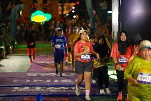 BIB: 4796, 4048, 4281
                            <button type="button" onclick="openModal(26269641)" class="btn btn-primary btn-sm float-right btn-popup" data-toggle="modal" data-target=".modal-high-quality">
                        <i class="fas fa-shopping-cart"></i> Add to Cart
                    </button>
                                            <button type="button" onclick="isThisMe(26269641, true)" class="btn btn-success btn-sm float-right btn-popup btn-isme hidden" data-toggle="tooltip" data-placement="bottom" title="นี่คือรูปของคุณใช่ไหม คลิกที่นี่เพื่อเอาเข้าอัลบั้ม">
                        <i class="fas fa-plus"></i> Add to album
                    </button>
                    <button type="button" onclick="isThisMe(26269641, false)" class="btn btn-warning btn-sm float-right btn-popup btn-isnotme hidden">
                        <i class="fas fa-ban"></i> Remove from album
                    </button>