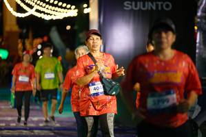 BIB: 404, 5799
                            <button type="button" onclick="openModal(26270292)" class="btn btn-primary btn-sm float-right btn-popup" data-toggle="modal" data-target=".modal-high-quality">
                        <i class="fas fa-shopping-cart"></i> Add to Cart
                    </button>
                                            <button type="button" onclick="isThisMe(26270292, true)" class="btn btn-success btn-sm float-right btn-popup btn-isme hidden" data-toggle="tooltip" data-placement="bottom" title="นี่คือรูปของคุณใช่ไหม คลิกที่นี่เพื่อเอาเข้าอัลบั้ม">
                        <i class="fas fa-plus"></i> Add to album
                    </button>
                    <button type="button" onclick="isThisMe(26270292, false)" class="btn btn-warning btn-sm float-right btn-popup btn-isnotme hidden">
                        <i class="fas fa-ban"></i> Remove from album
                    </button>