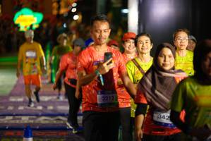 BIB: 3212, 342
                            <button type="button" onclick="openModal(26269477)" class="btn btn-primary btn-sm float-right btn-popup" data-toggle="modal" data-target=".modal-high-quality">
                        <i class="fas fa-shopping-cart"></i> Add to Cart
                    </button>
                                            <button type="button" onclick="isThisMe(26269477, true)" class="btn btn-success btn-sm float-right btn-popup btn-isme hidden" data-toggle="tooltip" data-placement="bottom" title="นี่คือรูปของคุณใช่ไหม คลิกที่นี่เพื่อเอาเข้าอัลบั้ม">
                        <i class="fas fa-plus"></i> Add to album
                    </button>
                    <button type="button" onclick="isThisMe(26269477, false)" class="btn btn-warning btn-sm float-right btn-popup btn-isnotme hidden">
                        <i class="fas fa-ban"></i> Remove from album
                    </button>